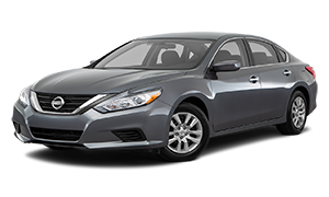 Nissan Altima, Toyota Camry o similar